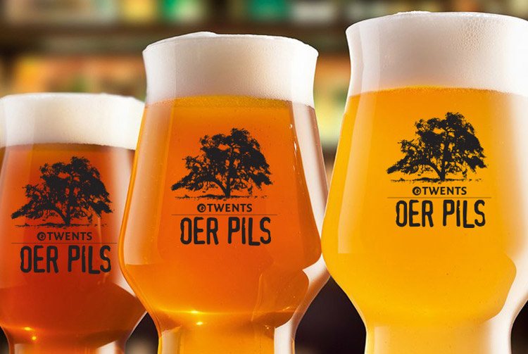 Scepticisme Beurs wenkbrauw Bierglazen met Logo Bedrukken? Logo en tekst voor de beste kwaliteit!